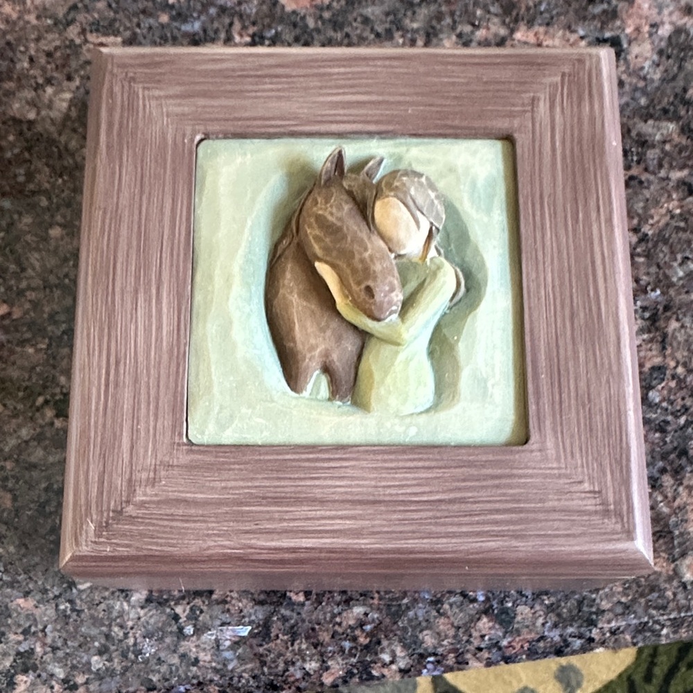 Willow tree trinket box